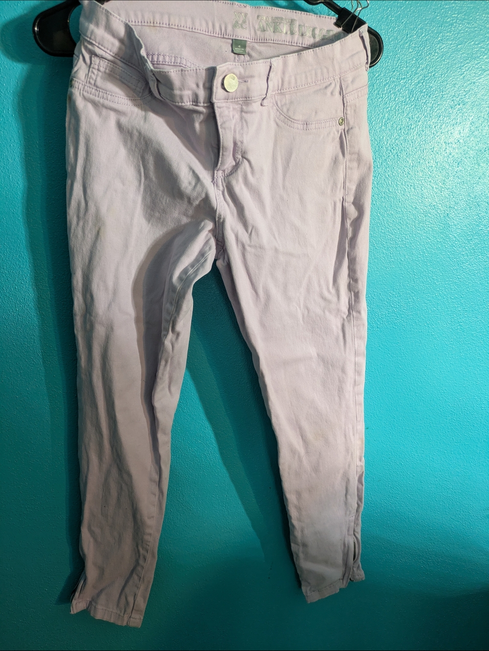 Women’s Light Lilac Skinny Jeans - Casual‎ Stretch Fit